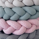 Koosh-Uhn Waffle Weave Braid Cot Bumper