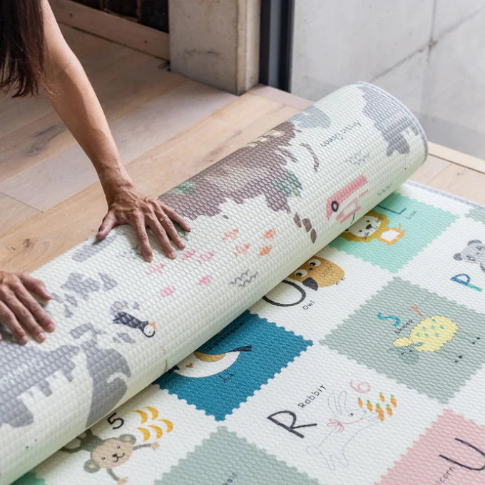 Tayla Jean World Map & Alphabet Play Mat