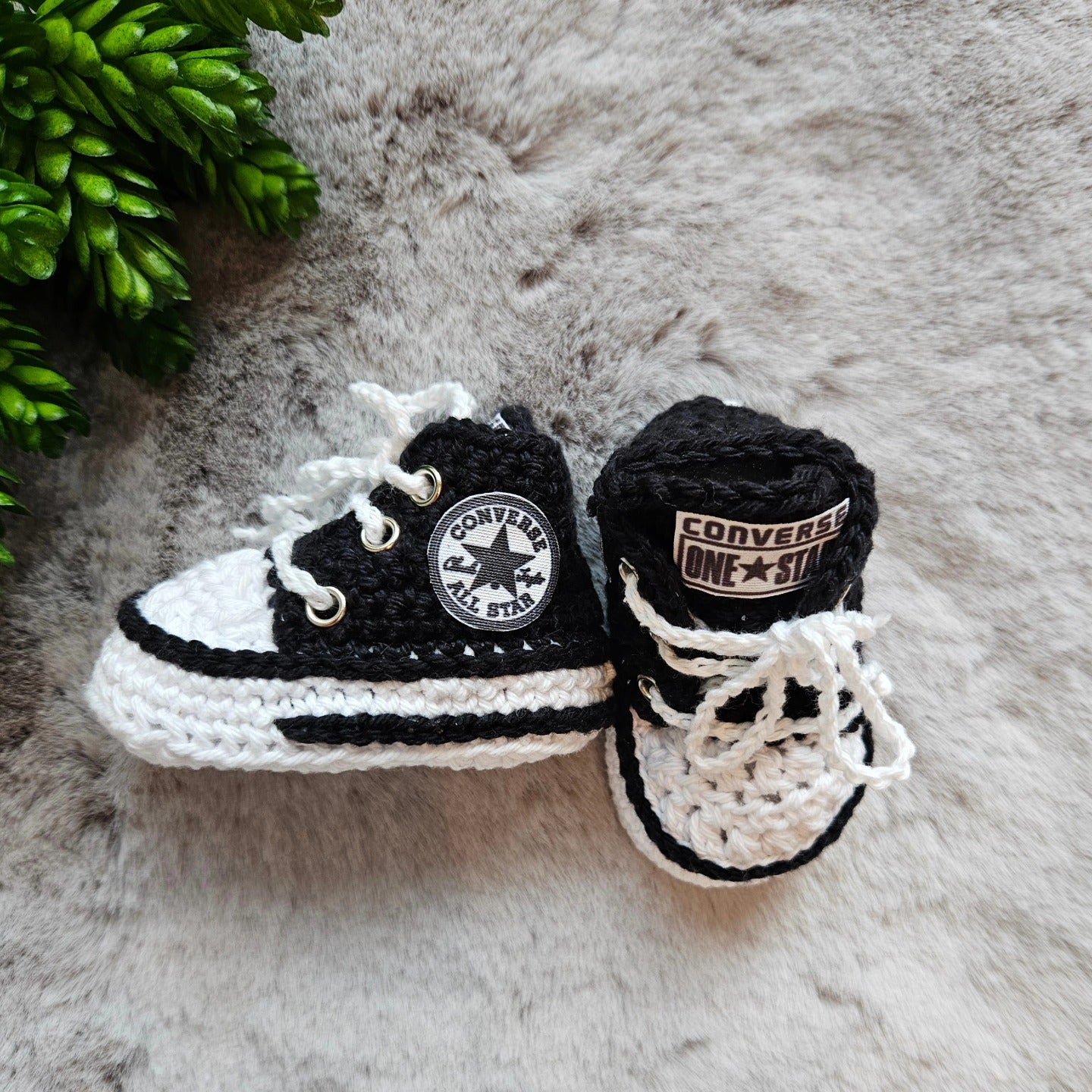 Crochet Bootie 0-6 Months