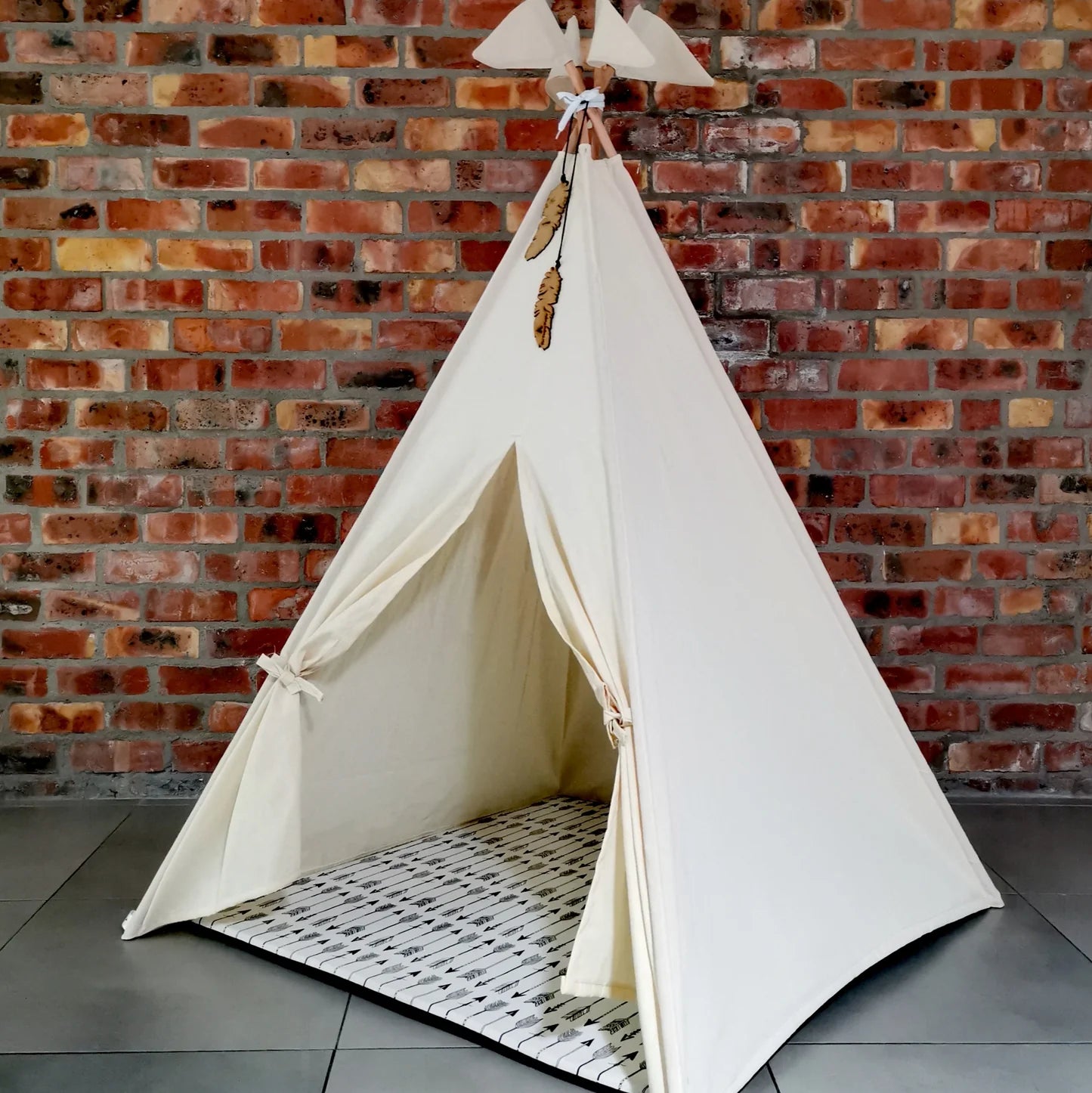 Teepee Kid's Play Mat