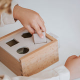 Label Label Shape Sorting Box (Nougat)