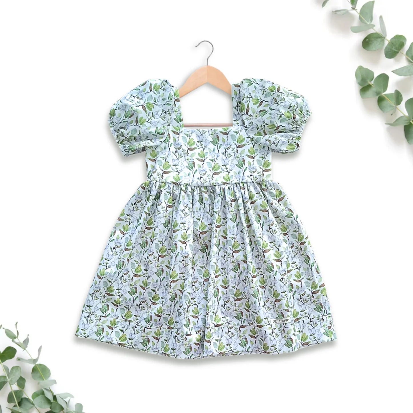 Just Chillin' - Green Leaves Puff Sleeves Dress