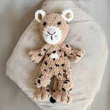 noogi kids Leopard Snuggler